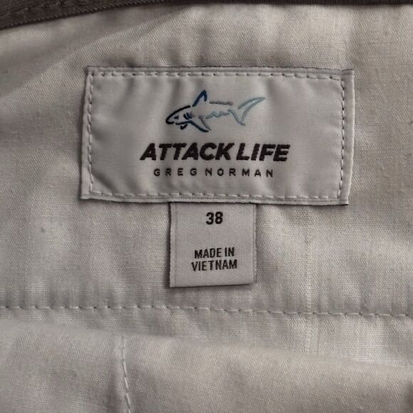 Greg Norman Golf Shorts Men’s 38 White & Light Blue Diagonal Graduated Stripes - Picture 3 of 8